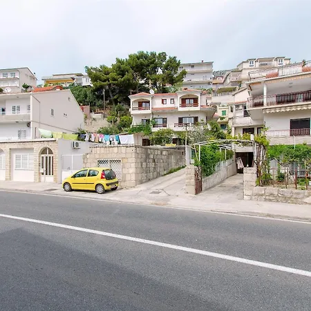Zvone Apartment Sumpetar
